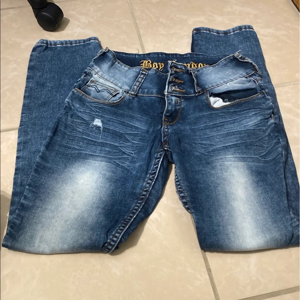 Jeans